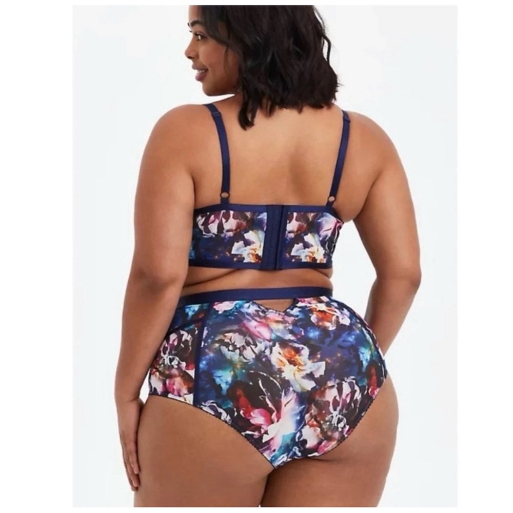 Torrid Blue Floral Galaxy Cutout High-Waist Brief NWT SZ 1 (14-16) - Picture 5 of 13